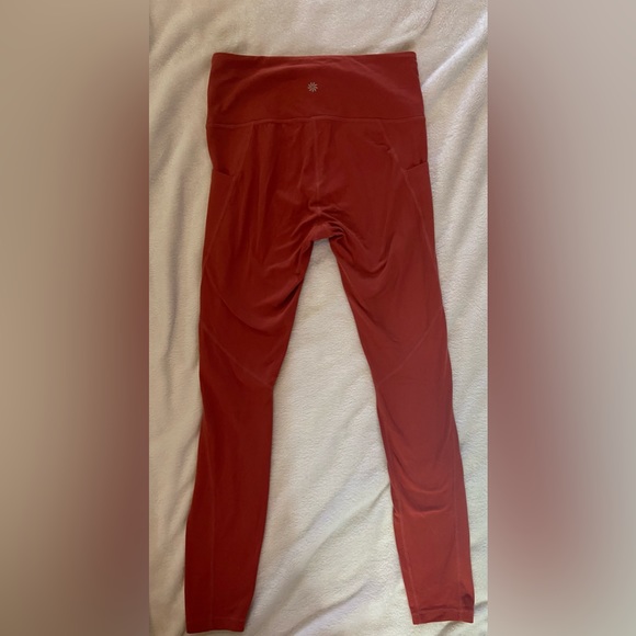 ATHLETA -Salutation Stash Tight Size Small - Picture 4 of 14